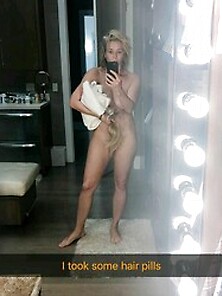 Chelsea Handler Nude
