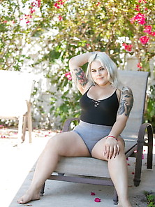 Chubby Blonde Tatted Thot