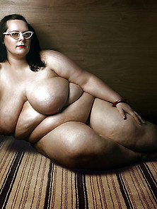 Obese Female Femme Obese
