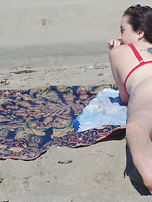 Bikini Girl Exposes Her Tight Holes At The Beach