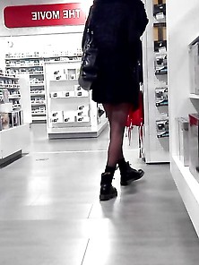 Beauty Legs With Black Pantyhose Stockings (Teen) Candid