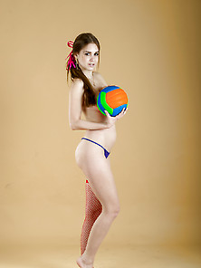 Lana - Sports Ball