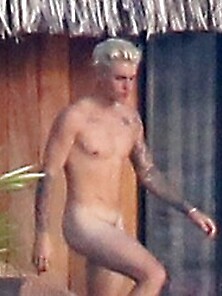 Justin Bieber Paparazzi Nude Photos