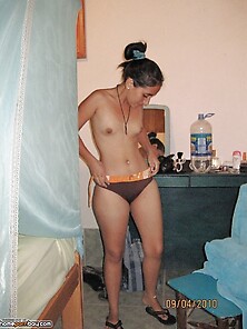 Latina Amateur Couple Homemade Porn 4