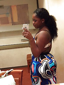 Curvy Black Girl Selfies