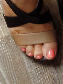 Foot Fetish Barefoot Sandals Toes And Soles