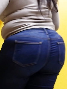 Thick Bbw Big Ass In Tight Jeans