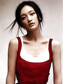 Tempting And Provocative Pics Of Chinese Actress Gong Li