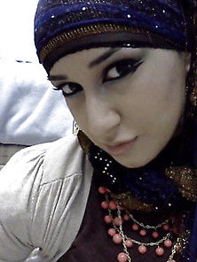 Hijab Kahba Jarti