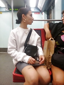 Girl At Train - Comment