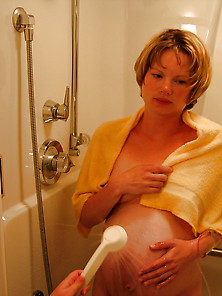 Misc Pregnant Women From Net