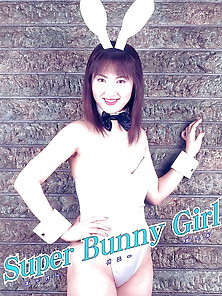 Super Bunny Girl