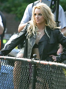 Britney Spears The Sweetie Pie & That Sexy Outfit 6