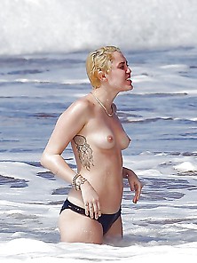 Miley Cyrus Hot Bitch!!