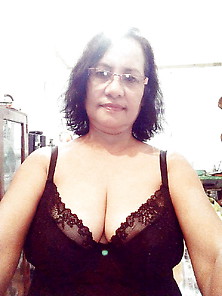 Philippines Sexy Old Mom