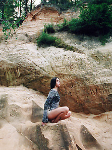 Russian Teen Outdoor Naked Posing On The Cliff