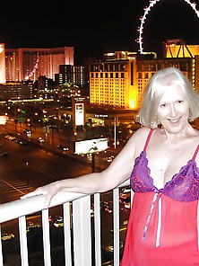 Vegas Party Slut