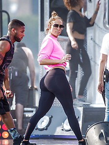 Jennifer Lopez J Lo Huge Ass In Leggings 4 (Hq)