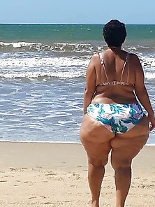 Brazilian Mature Huge Ass And Hips