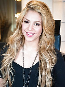 Shakira-46
