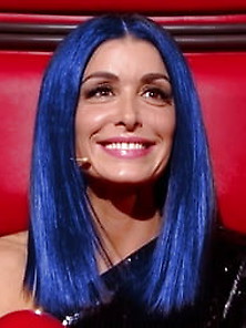 Jenifer Bartoli Les Cheveux Bleus