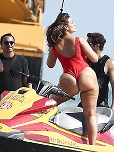 Ashley Graham Big Ass In Bikini Photo Shoot In Miami