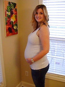 Pregnant Wife Kristin