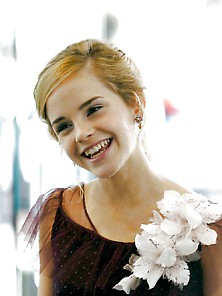 Emma Watson Needs Your Cum!!
