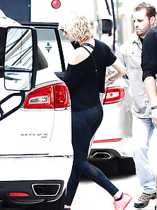 Taylor Swift Leaving The Gym