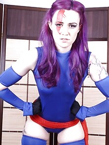 Mutant Super Heroine