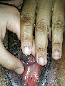 Fingering Mature Black Pussy