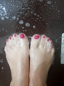 Pretty Feet Spanish Milf