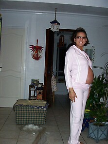 Pregnant Arabian Gf