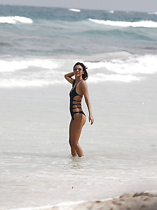 Victoria Justice In Bikini