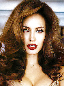 Angelina Jolie Looking Damn Hot As Lara Croft