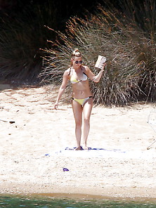 Kate Hudson - At The Beach In Skiathos Island