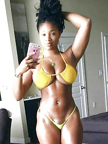 Black Women: Selfies 16