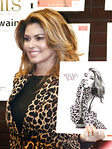 Shania Twain Album Signing For Now In La 9-29-17