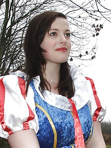 An Innocent And Chaste Snow White