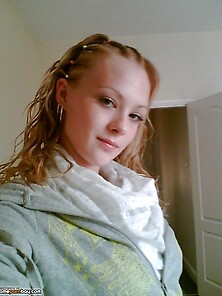 Young Blonde Making Self Pics