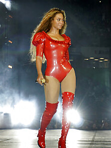 Sexy Photos Of Beyonce