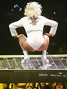 Lady Gaga Performs Half Naked At Her Concert
