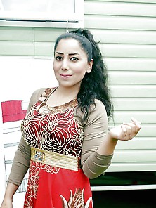Busty Paki Slut.. Comment And Degrade Her.