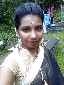Sri Lankan Teen In Saree