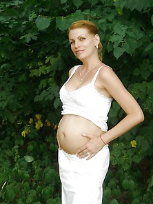 Schwanger Und Geil.  Pregnant And Horny