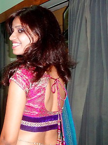 Sexy In Saree
