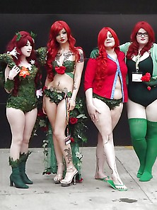 Large Girls Cosplay Wow :)