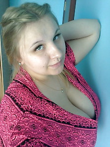 Busty Russian Woman 3477