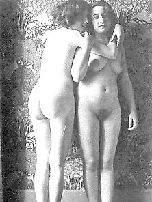 Vintage Erotic Pic Art 9 - Naked Model Six Girlfriends