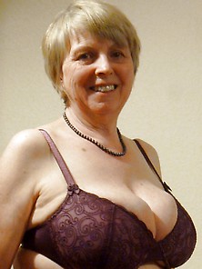 Moms And Bras 6.. Big,  Hanging And Saggy